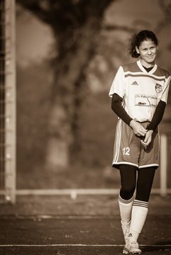 Bild 1897 - B-Juniorinnen Ellerau - VfL Pinneberg 1.C : Ergebnis: 3:2